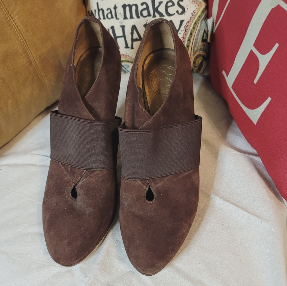 Jessica Simpson women's Heels Booties 8B Brown Suede Stretch